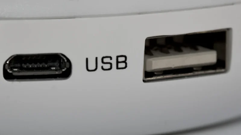 HD 30fps Webcam for Video Conferencing, Recording, and Streaming