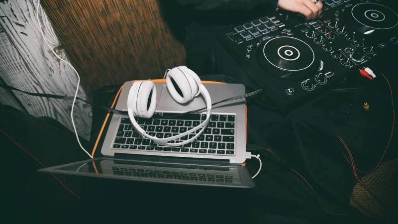 Plantronics DA90 USB audio processor