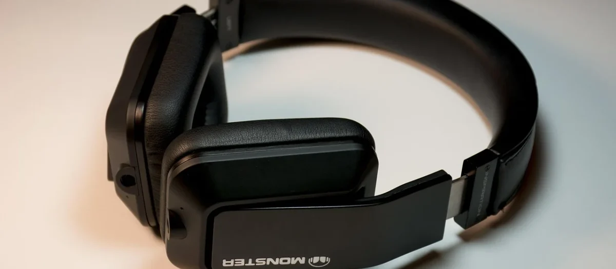 VJ320 Head-mounted 8D Surround Sound Bluetooth Headset Metal Folding Wireless Bluetooth Headset